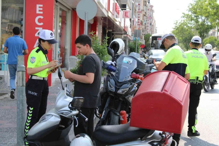 Trafik ekipleri önce denetledi, sonra bilgilendirdi
