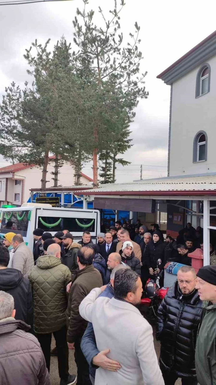 Trafik kazasında hayatını kaybeden Bahattin Pirecioğlu son yolculuğuna uğurlandı
