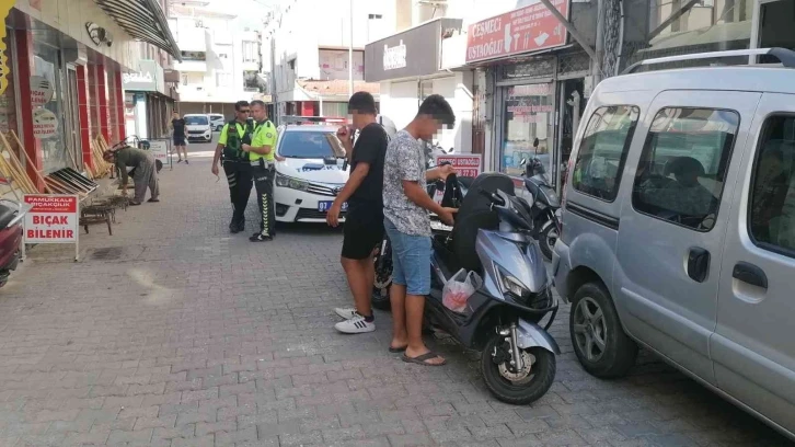 Trafik uygulamasından kaçan genç: “Çekmesen olmaz mı, ünlü olmak istemiyorum”
