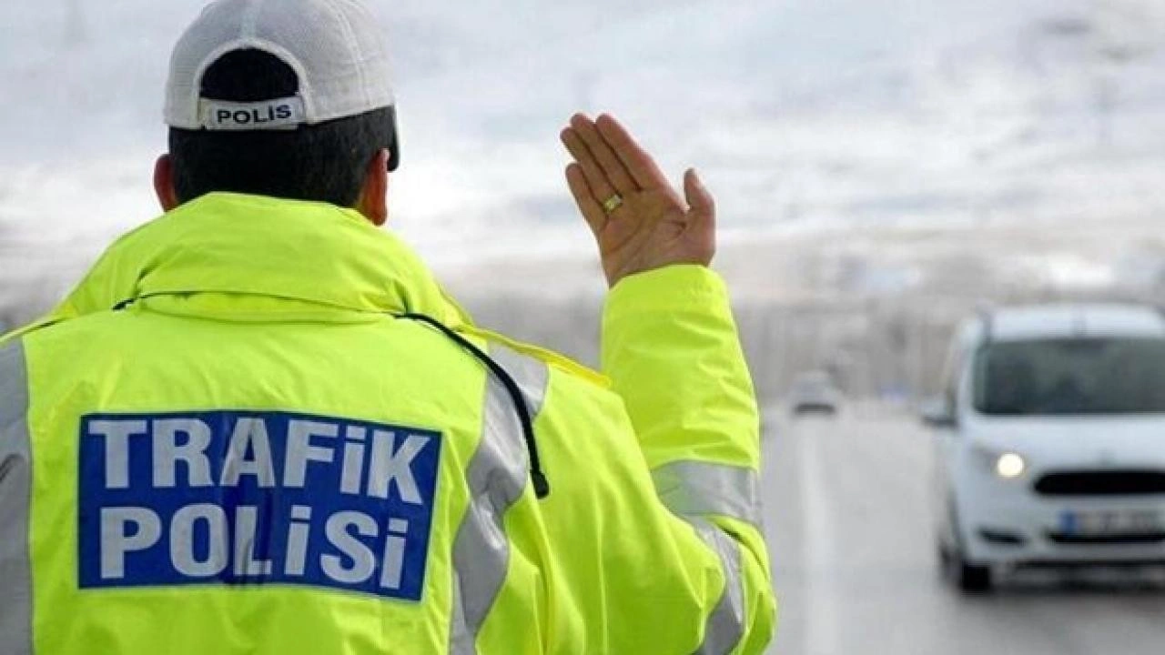 Trafikte bu hatayı yapan yandı: Cezası 211 bin TL!