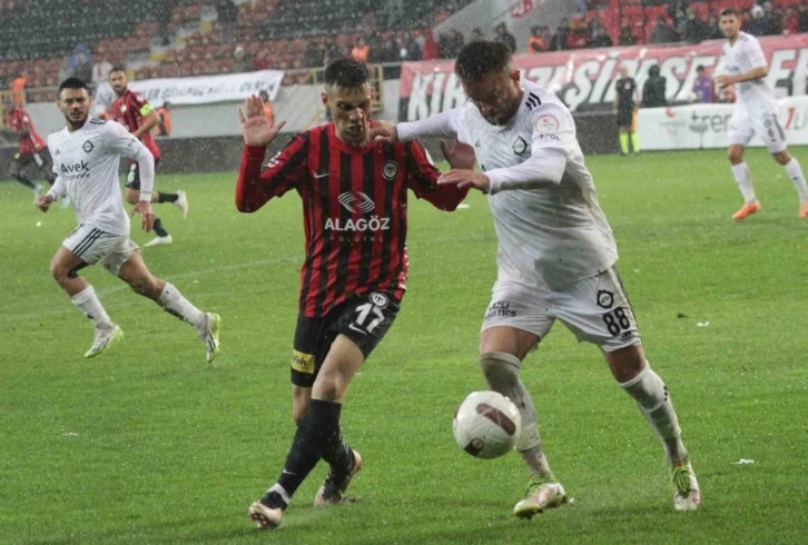 Trendyol 1. Lig: Çorum FK. 3- Altay: 0
