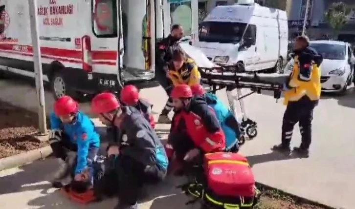 Tunceli’de deprem ve bina tahliye tatbikatı
