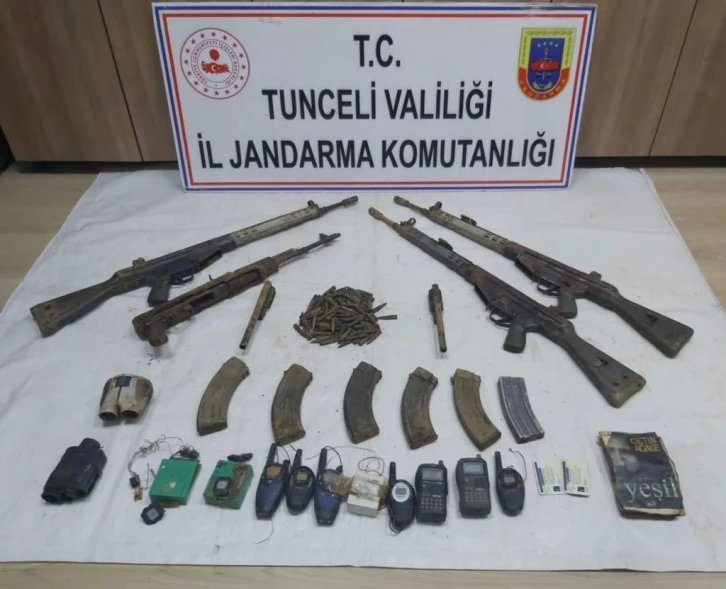 Tunceli’de Eren-Abluka7 operasyonunda silah ve yaşam malzemesi ele geçirildi
