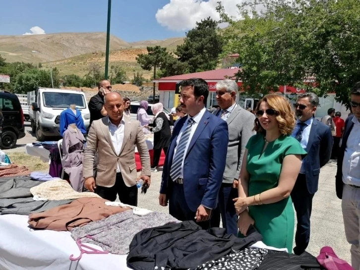 Tunceli’de Halk Eğitim Merkezi sergisi açıldı
