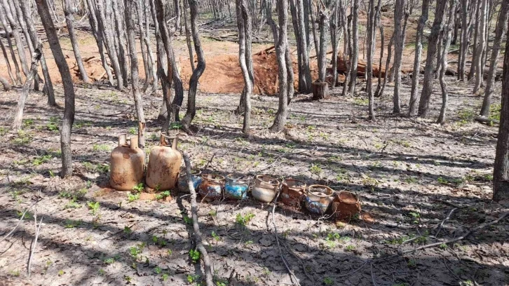 Tunceli’de teröristlere ait 2 sığınak imha edildi
