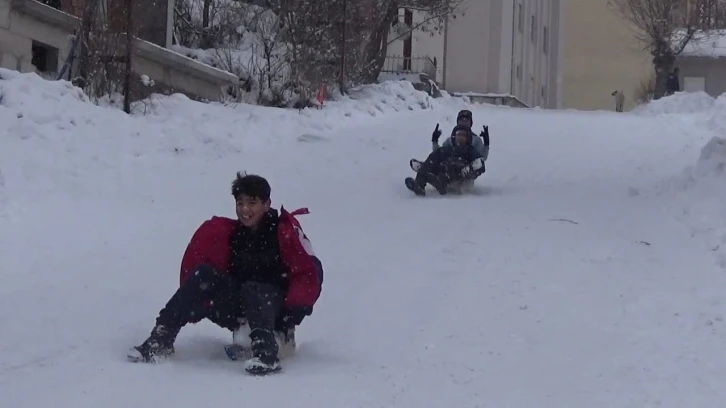 Tunceli’nin 5 ilçesinde okullara kar tatili
