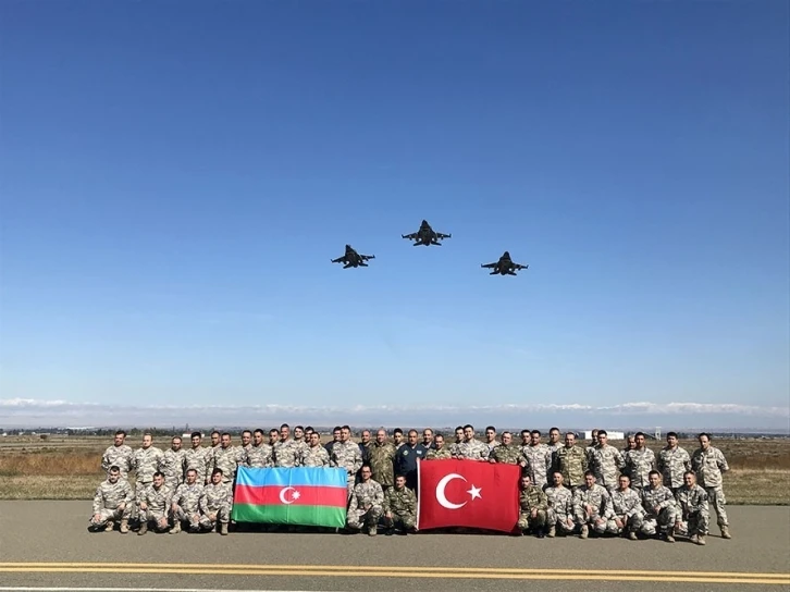 Türk F-16’ları "Mustafa Kemal Atatürk 2023" tatbikatı için Azerbaycan’da
