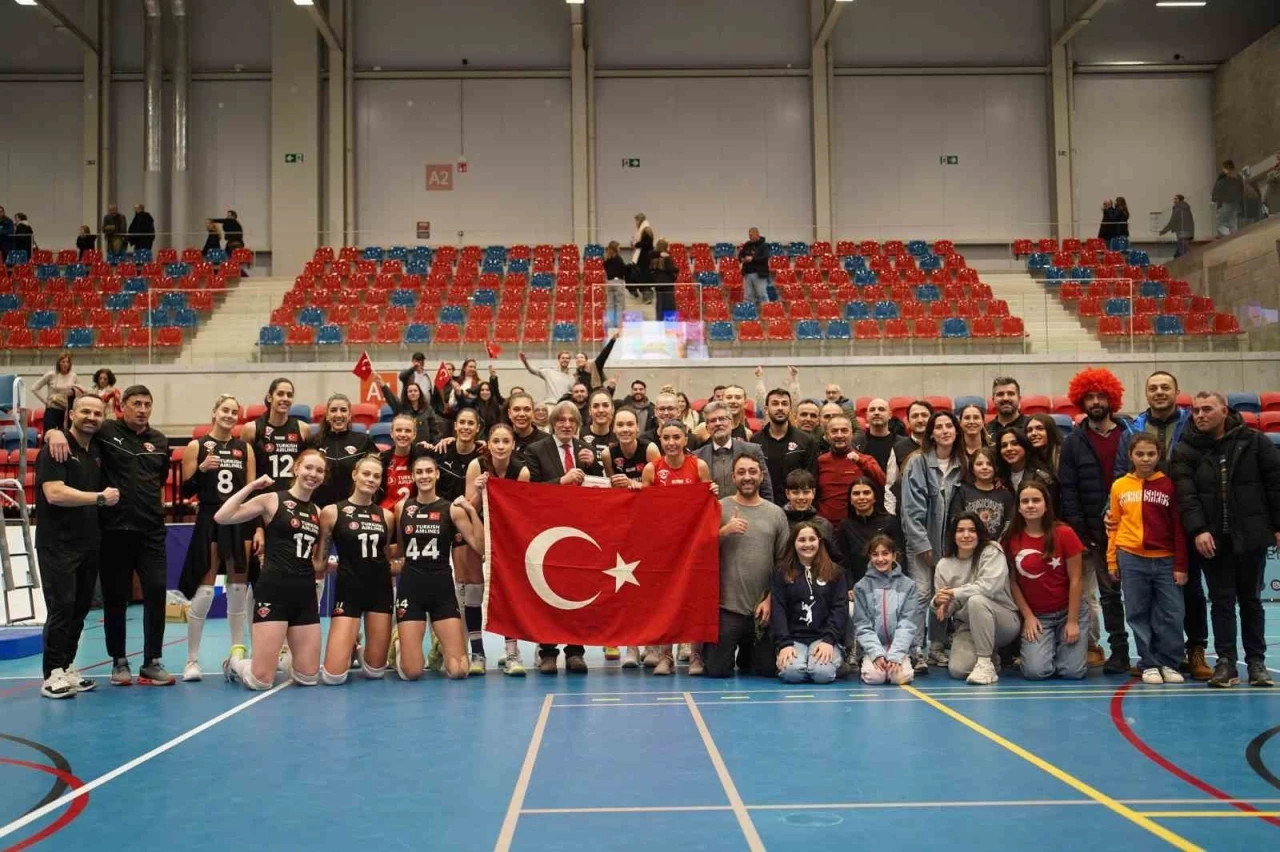 Türk Hava Yolları, CEV Kupası’nda çeyrek finalin kapısını araladı
