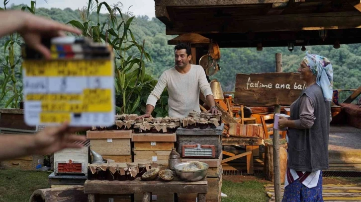 Türk Telekom’un Kenan İmirzalıoğlu’yla çektiği yeni reklam yayınlandı
