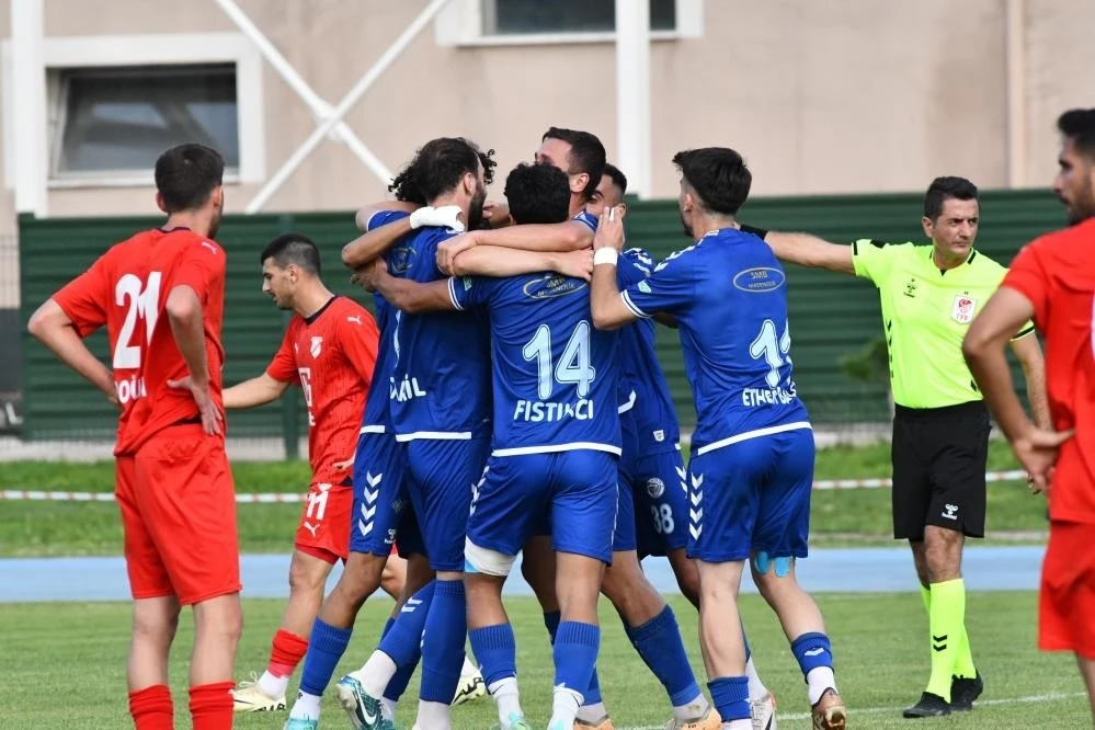 Türkiye 3. Lig: İzmir Çoruhluspor: 1 - Erciyes 38 FK: 1
