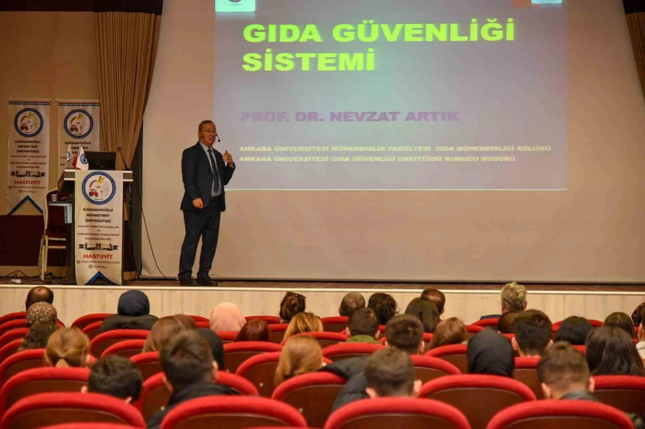 ‘Türkiye’de Gıda Güvenliği Sistemi’ konulu seminer düzenlendi
