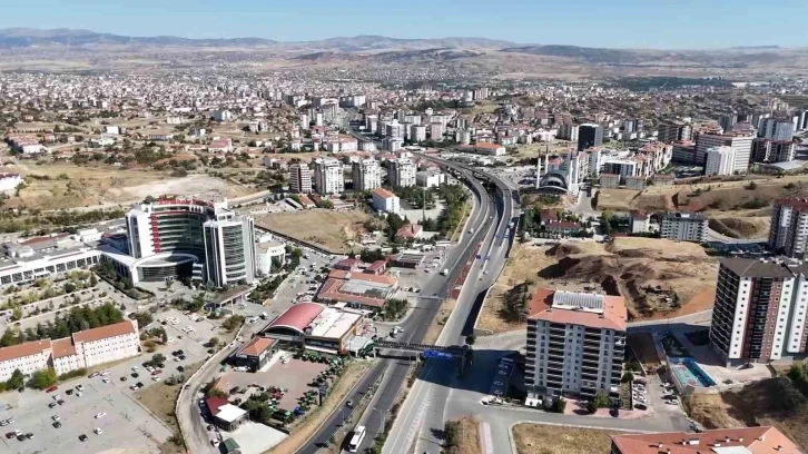 Türkiye’nin en mutlu 4. şehri Kırıkkale’de mutluluğun sırrı: "Sakinlik ve ekonomik avantajlar"
