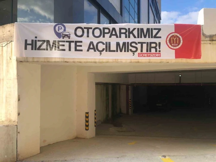 Ücretsiz otopark hizmete açıldı
