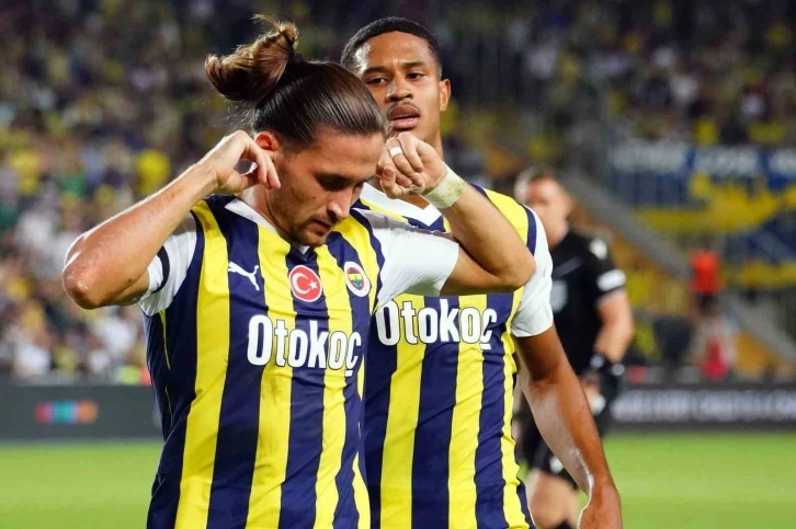 UEFA Avrupa Konferans Ligi: Fenerbahçe: 2 - Nordsjaelland: 0 (İlk yarı)
