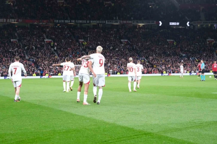 UEFA Şampiyonlar Ligi: Manchester United: 2 - Galatasaray: 3 (Maç sonucu)
