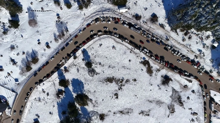 Uludağ’da adım atacak yer kalmadı
