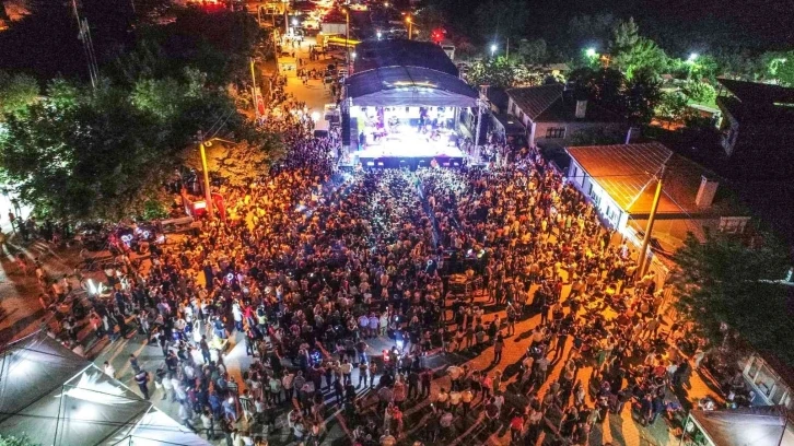 Uluslararası Leylek Festivali yoğun ilgi gördü
