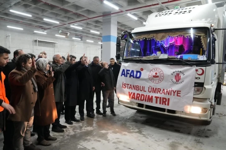 Ümraniye’den 3 tır yardım malzemesi deprem bölgesine doğru yola çıktı
