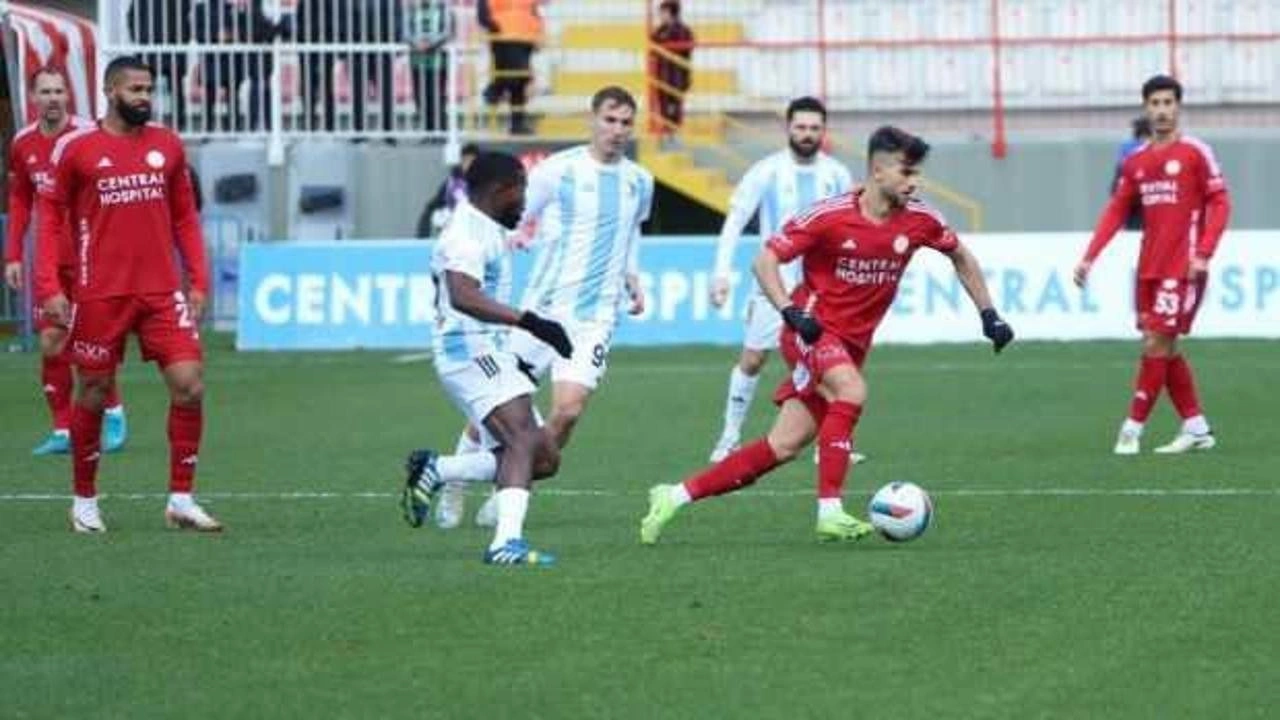 Ümraniyespor ile Erzurumspor puanları paylaştı