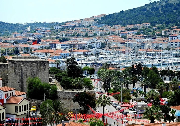 Ünlü tatil merkezi Çeşme’de Eylül ayı neredeyse Ağustos ayı ile yarıştı
