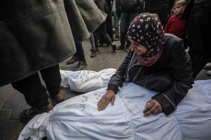 UNRWA Genel Komiseri Lazzarini: “4 ay süren savaşta Gazze’de yaklaşık 100 bin kişi öldürüldü, yaralandı ya da şu anda kayıp”

