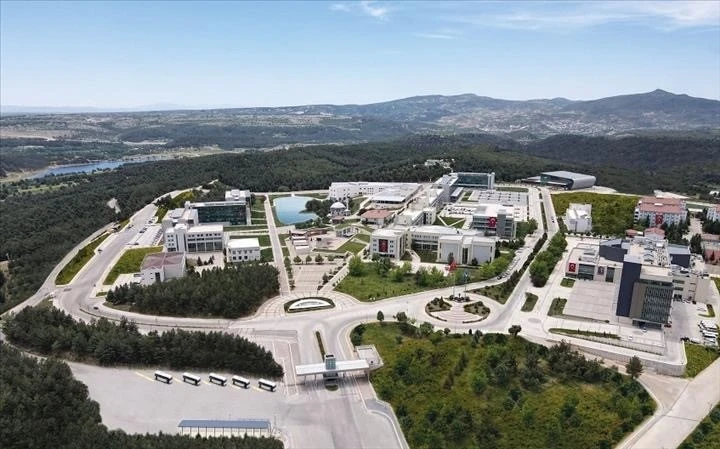 Uşak Üniversitesi 4. Kez Dünyanın en iyi üniversiteleri arasında yer aldı
