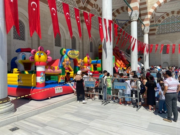 Üsküdar’da Kur’an Kursu öğrencileri kapanış etkinliğinde doyasıya eğlendi
