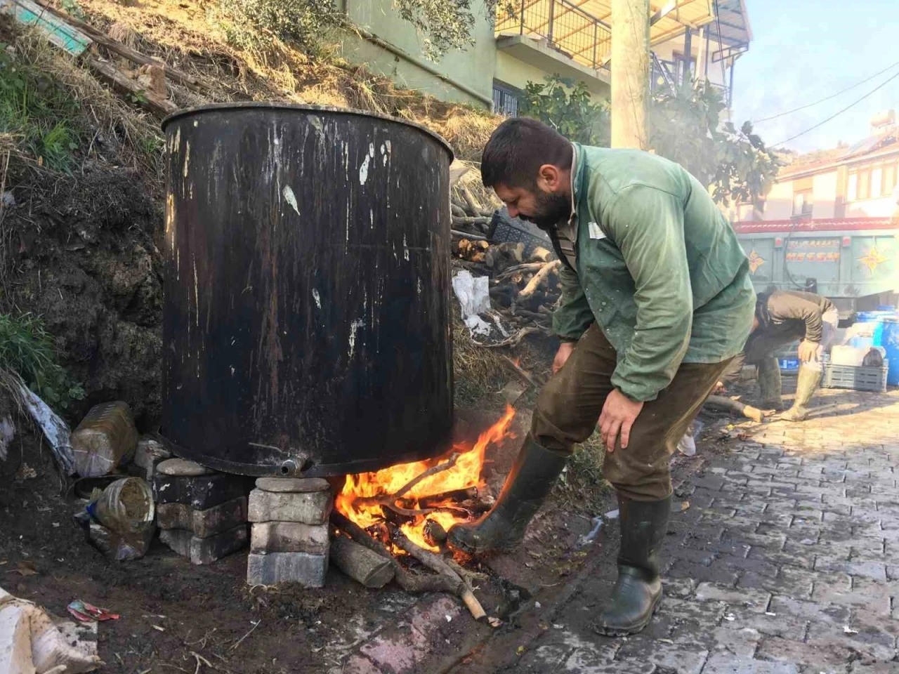 Ustalardan zeytinyağına kozmetik dokunuş
