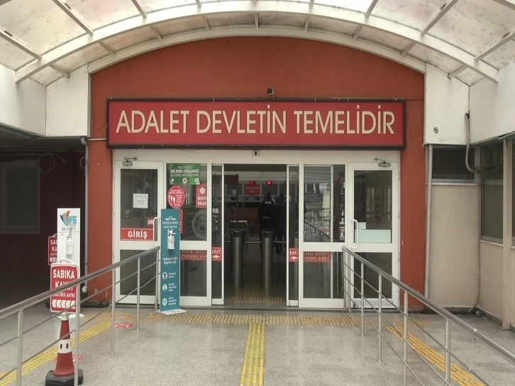 Uyuşturucu madde ticaretinden yargılanan sanıktan şaka gibi savunma
