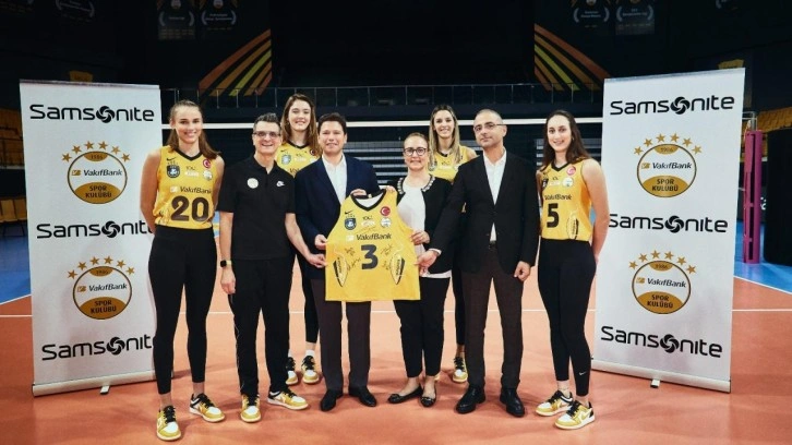 VakıfBank Kadın Voleybol Takımı’nın seyahat ürünleri sponsoru Samsonite oldu