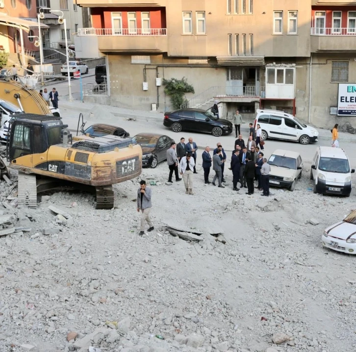 Vali Çelik’ten Hacı Sait Camii temelini atın talimatı
