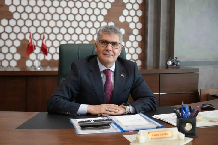 Vali Çelik Türk Kızılay’ının 156. kuruluş yıldönümünü kutladı
