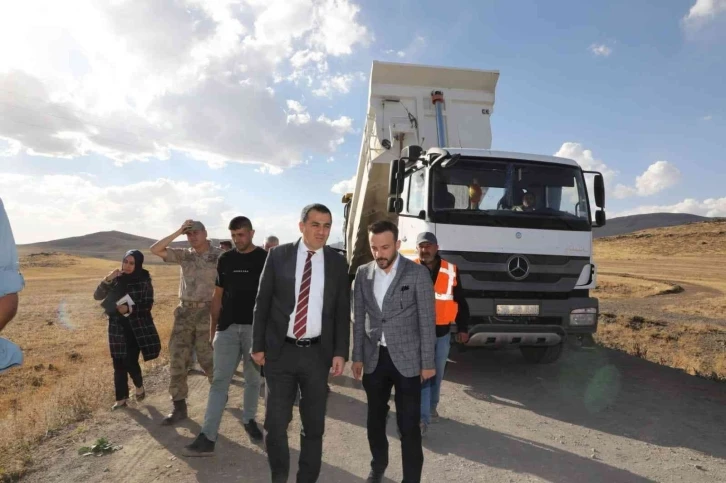 Vali Öksüz’ün köy ziyaretleri devam ediyor
