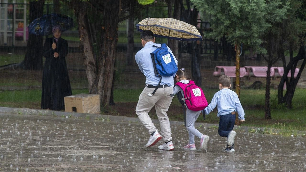 Valilik açıkladı! Bir ilimizde okullar 1 gün tatil edildi