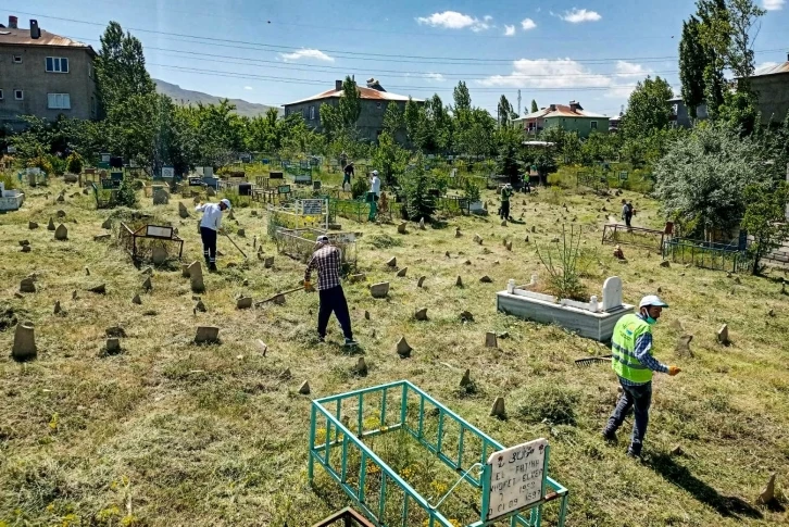 Van Büyükşehir Belediyesi temiz bir Van için çalışıyor
