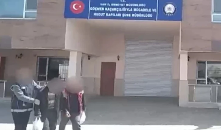 Van’da 5 organizatör tutuklandı, ‘şok ev’ tabir edilen metruk yapı yıktırıldı
