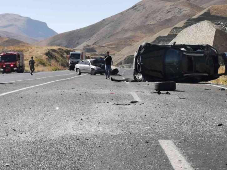 Van’da trafik kazası: 5 yaralı
