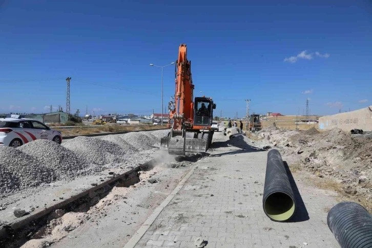 VASKİ, kronikleşmiş altyapı sorunlarını çözmeye devam ediyor
