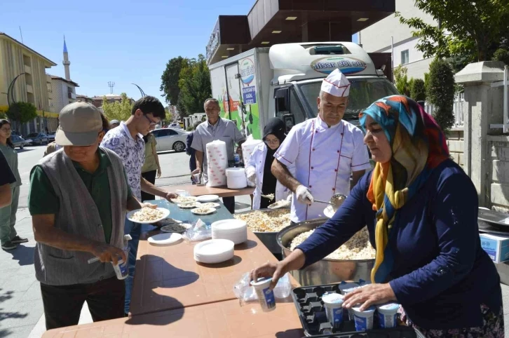 Vefat eden doktora vefa örneği
