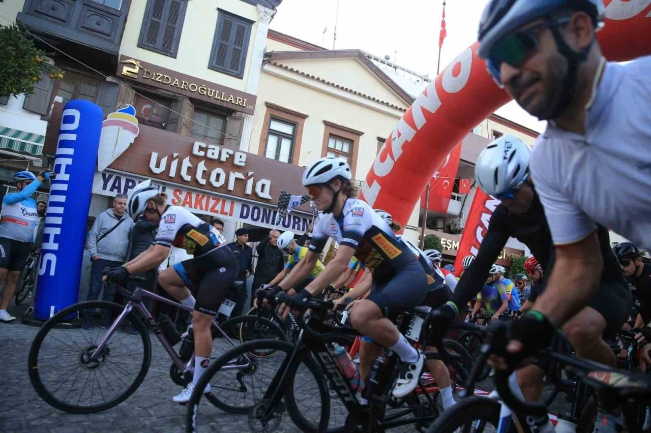 Veloturk Gran Fondo by Salcano, Çeşme’de koşuldu
