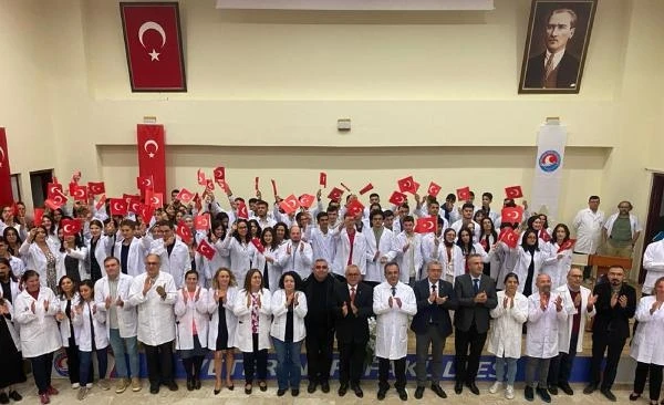 Veteriner hekim adayları önlüklerini giydi