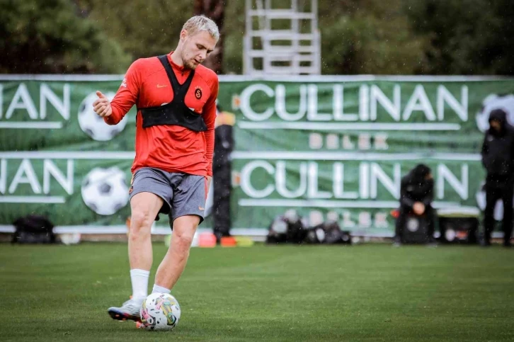 Victor Nelsson: "Galatasaray ile şampiyonluk kazanmak istiyorum"
