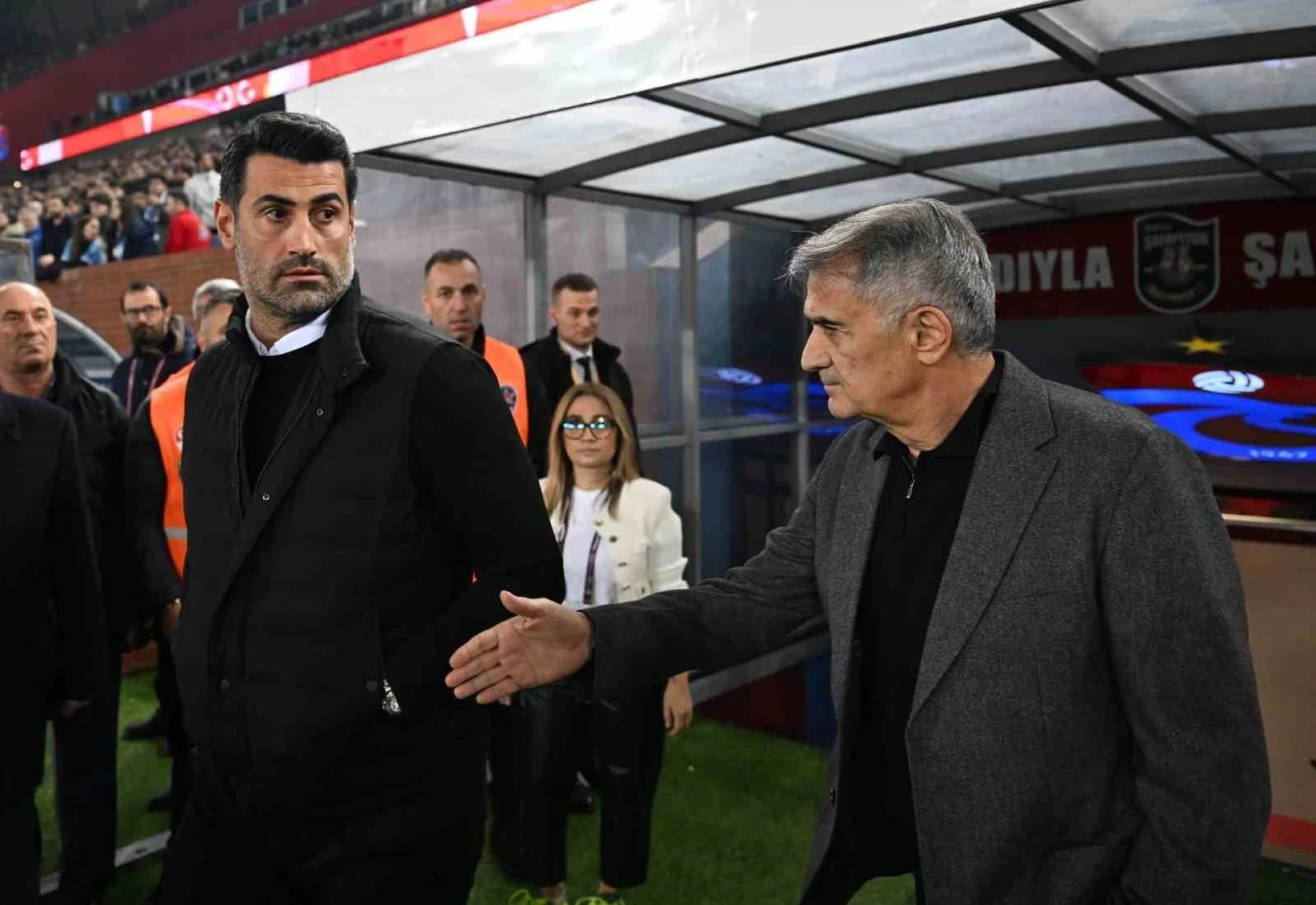 Volkan Demirel, Şenol Güneş’in elini sıkmadı
