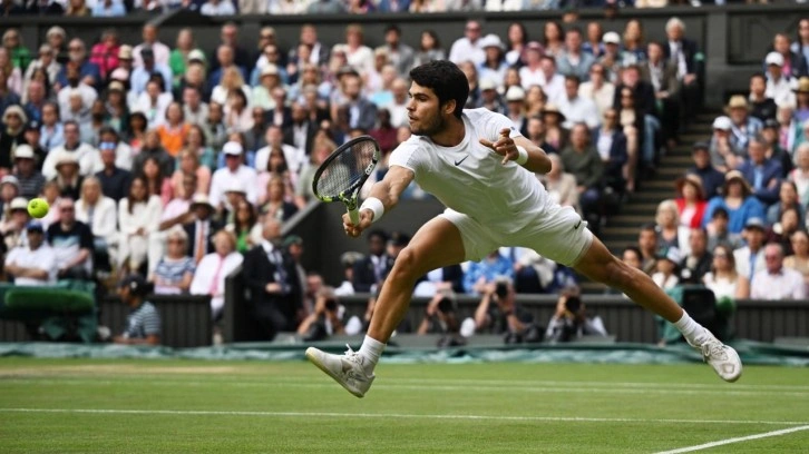 Wimbledon’da şampiyon Carlos Alcaraz