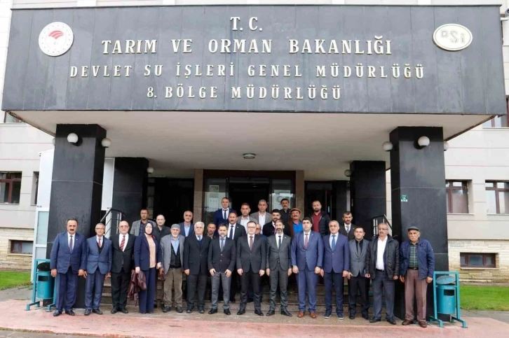 Yakutiye Muhtarları Toplandı
