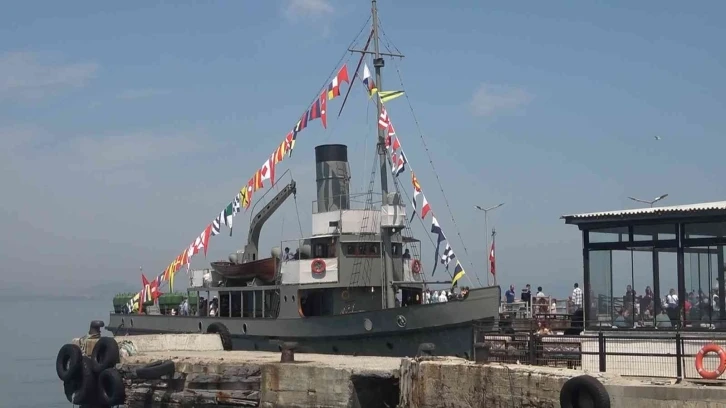 Yalova’da TCG Nusret Müze Gemisi’ne ziyaretçi akını
