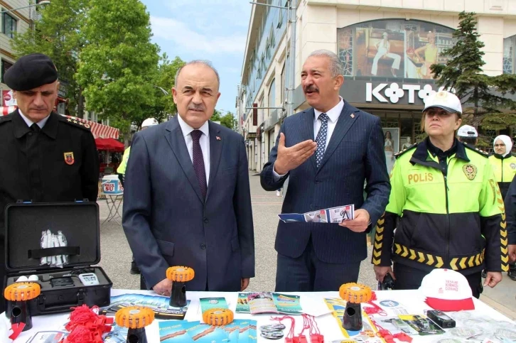 Yalova’da “Yayalar İçin 5 Adımda Güvenli Trafik” etkinliği
