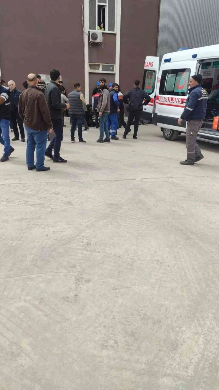 Yalova’daki tersanede patlama: 3 yaralı
