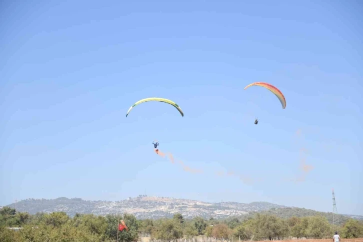 Yamaç Paraşütü Hedef Şampiyonası 4. Etap Yarışları Mersin’de yapıldı
