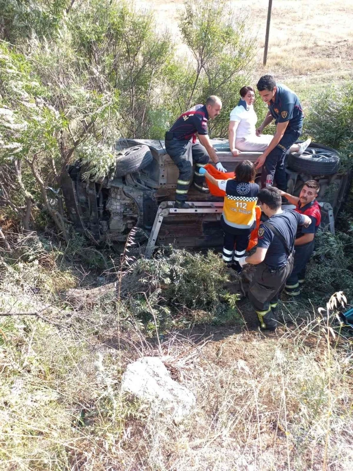 Yaralıları itfaiye ekipleri kurtardı
